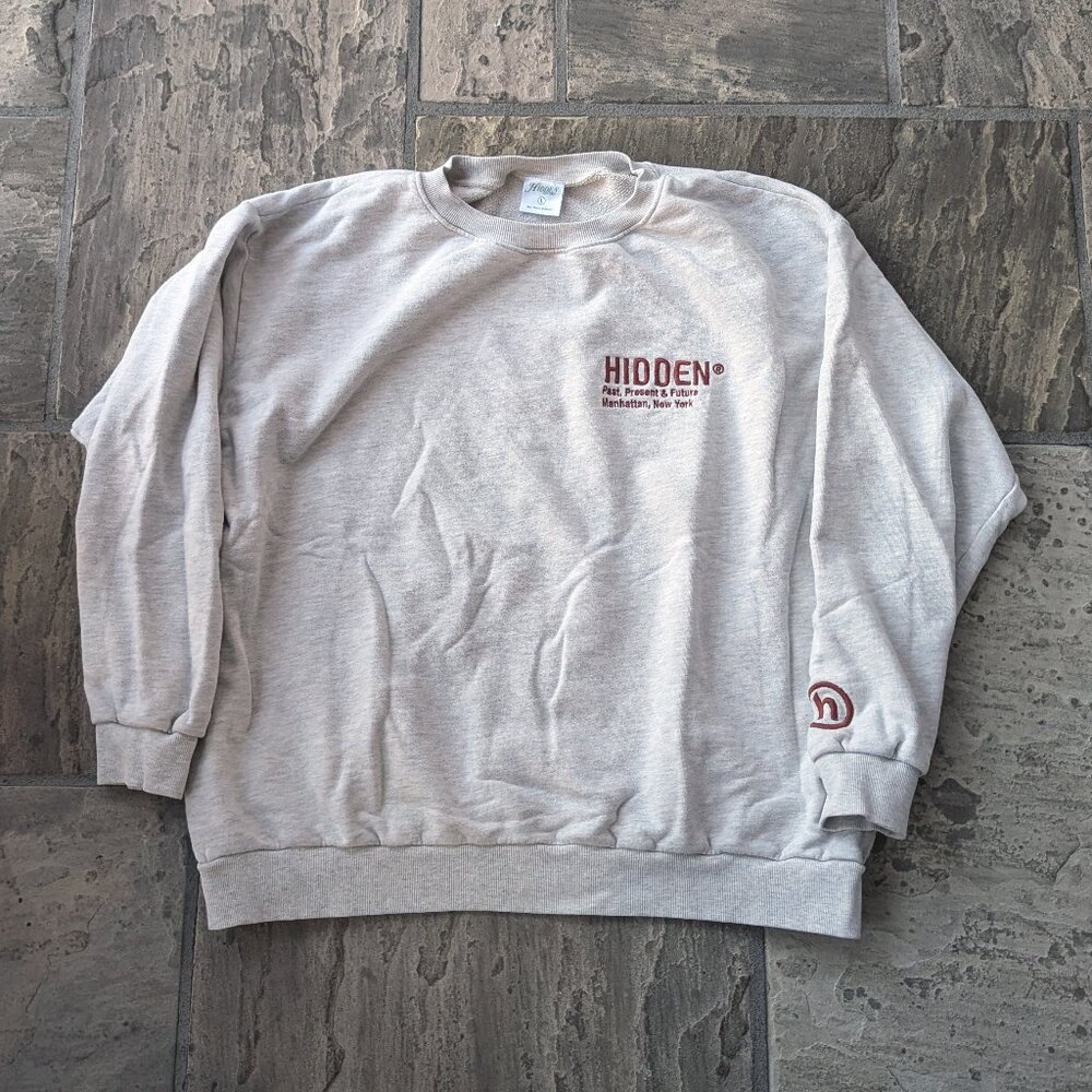 Hidden NY White/Gray Crewneck Sweatshirt (Size LARGE)